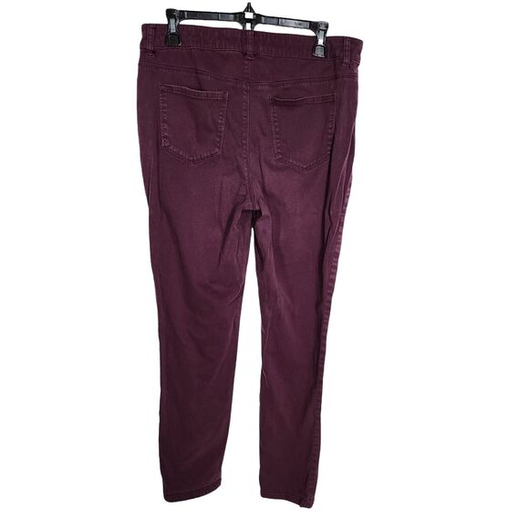 Chico's Woman's Jeans Size 1 Medium 8 Microsand Sateen Girlfriend Tapered Purple - Picture 2 of 9